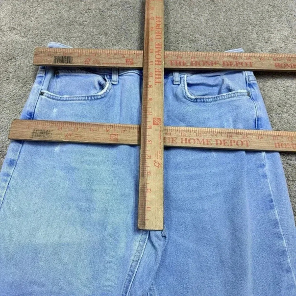 Zara Denim Straight Leg Jeans in Light Blue - Picture 2 of 11